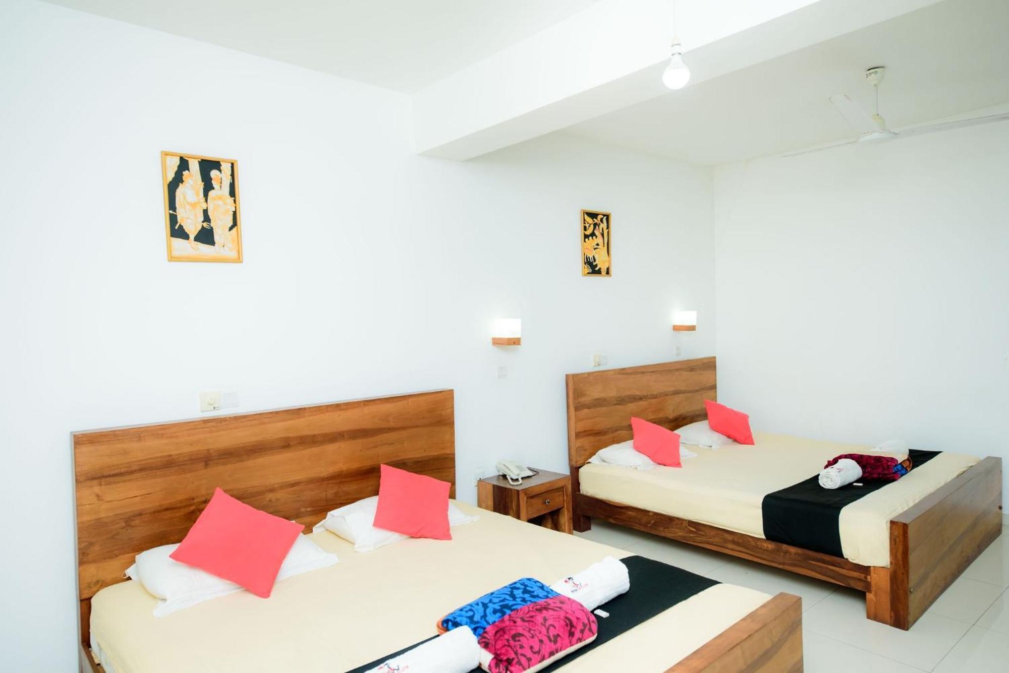 Hotel Sea Line Galle Bagian luar foto